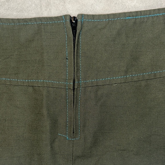 Olive Green Women's Waist Belt with Silver-Tone Buckle - Picture 6 of 6